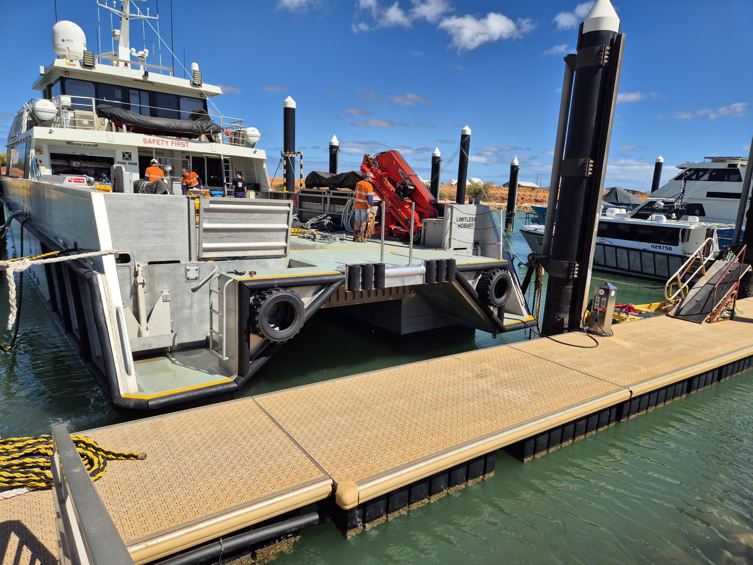 Custom aluminium marine fender project