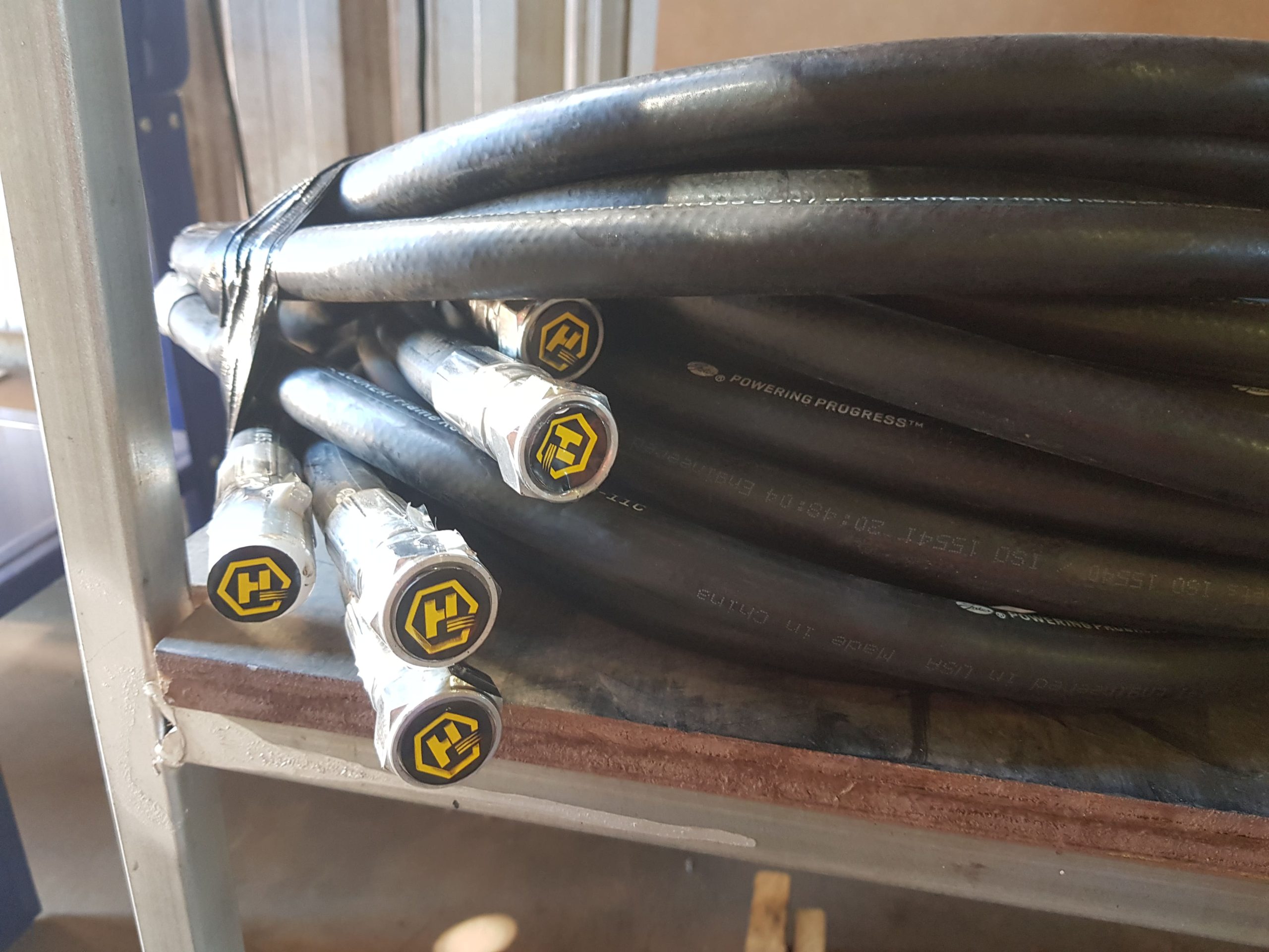 Hydraulic hoses in Exmouth from Hydraulink Exmouth and Specialised Precision Engineering