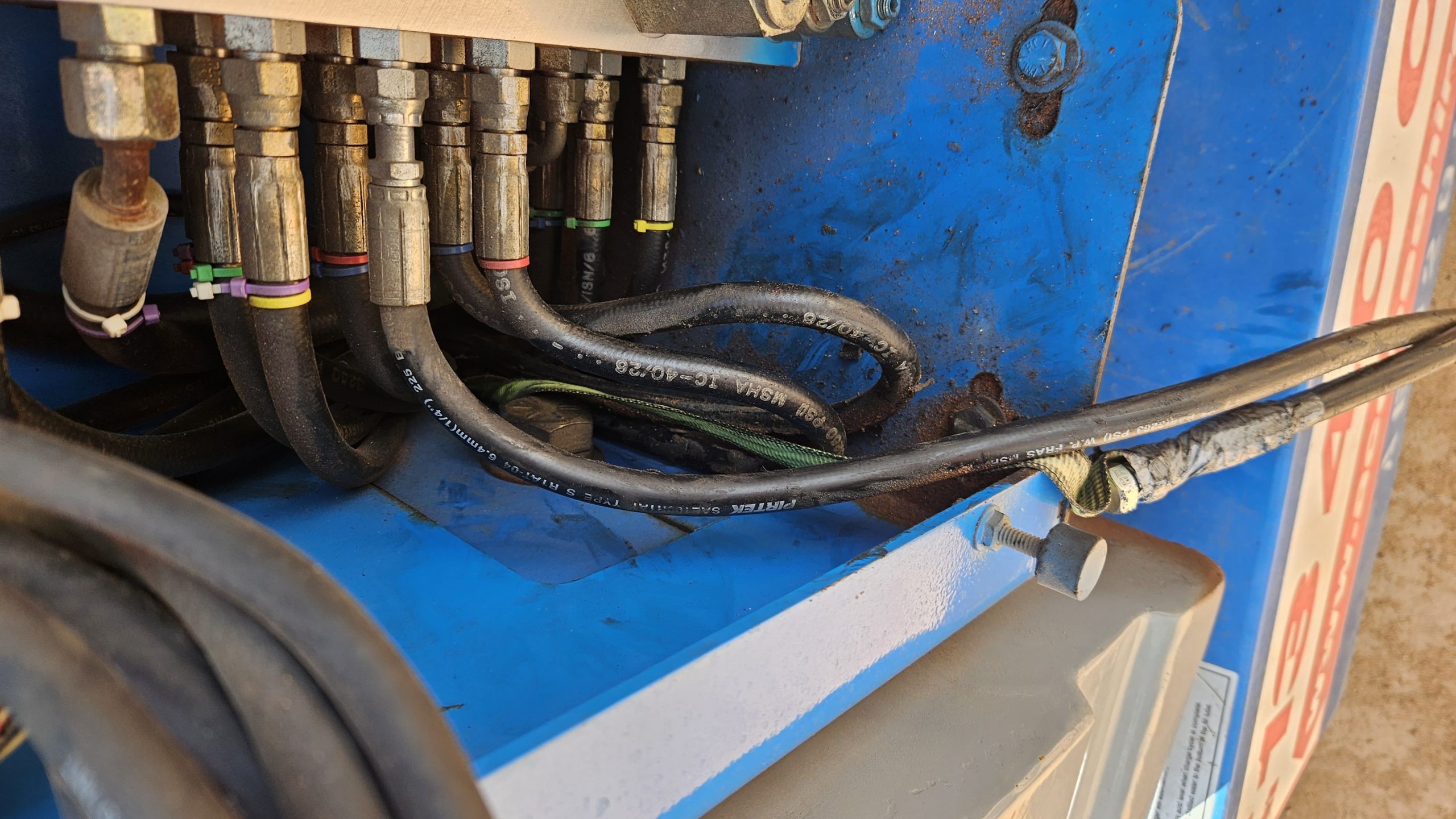 Hydraulic hoses and fittings in Exmouth
